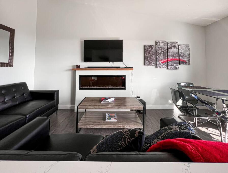 Eagle'S View Penthouse Apartman Victoria Kültér fotó
